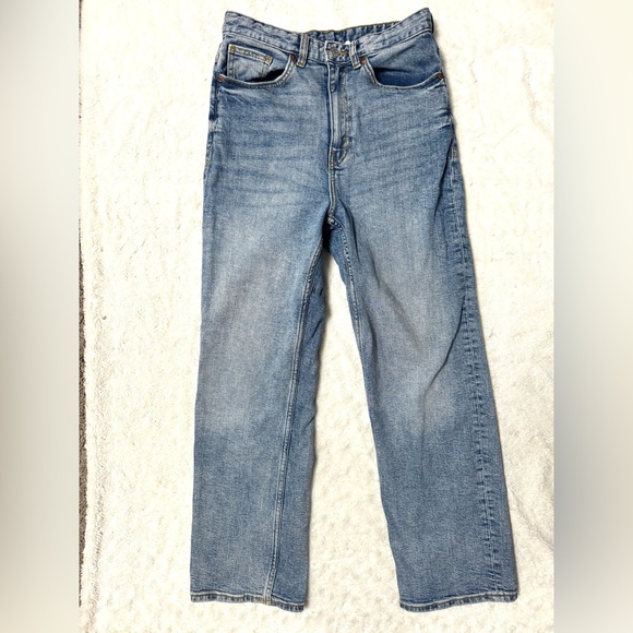 Monki Zami high waist straight leg ankle jeans - Picture 4 of 13